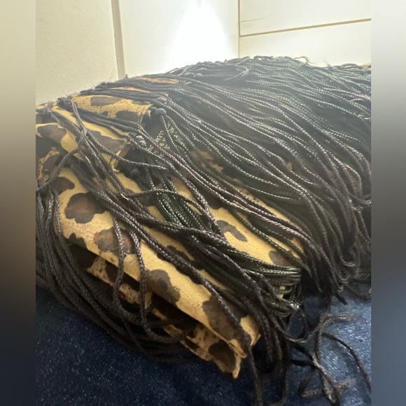 Animal Print Fringed Scarf - Picture 5 of 7